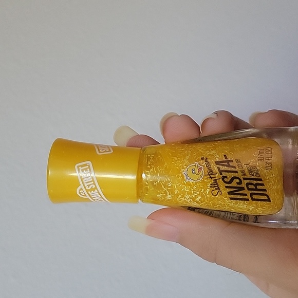 Sally Hansen Nail Polish Big Bird - Picture 2 of 2